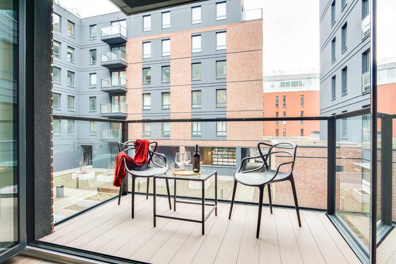 Apartament Chwaliszewo Z Balkonem - Free Parking Poznań Kültér fotó