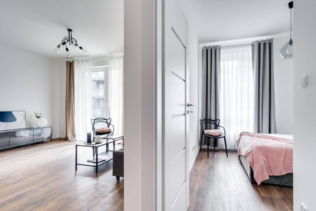 Apartament Chwaliszewo Z Balkonem - Free Parking Poznań Kültér fotó